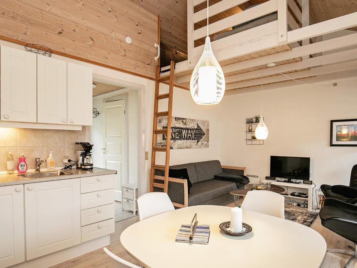 4 Person Holiday Home In R Sk Bing Ærøskøbing Екстериор снимка